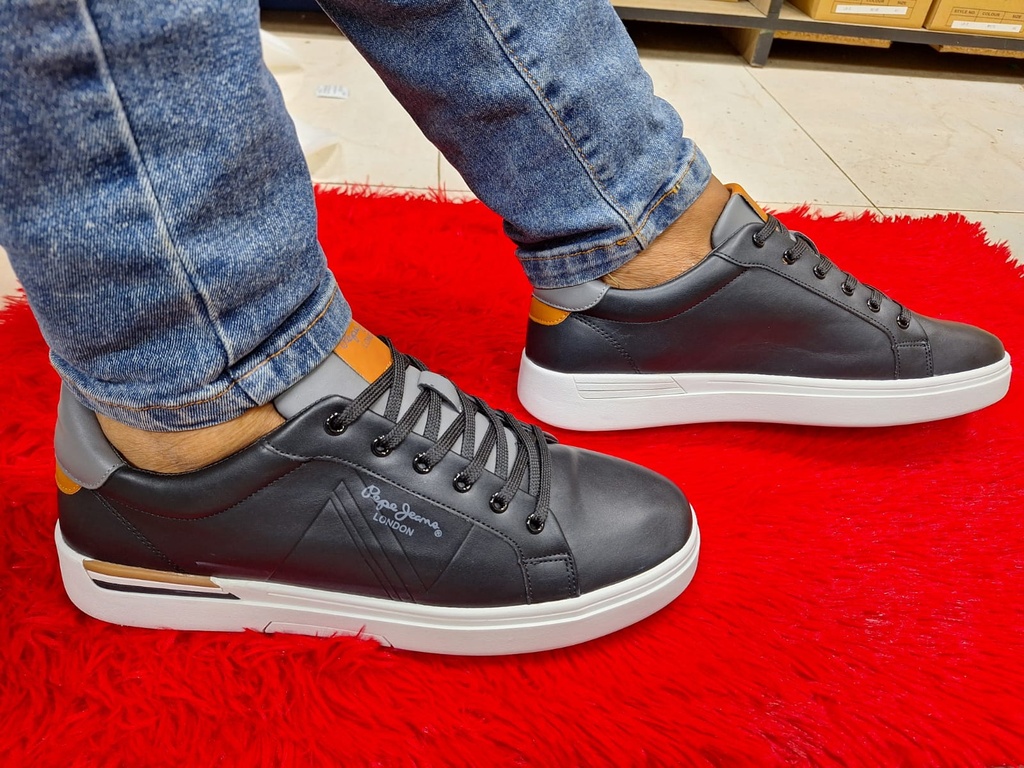 Pepe Jeans London, Smart Casuals