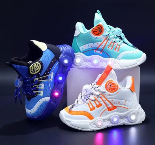 Kids Classic Sneakers