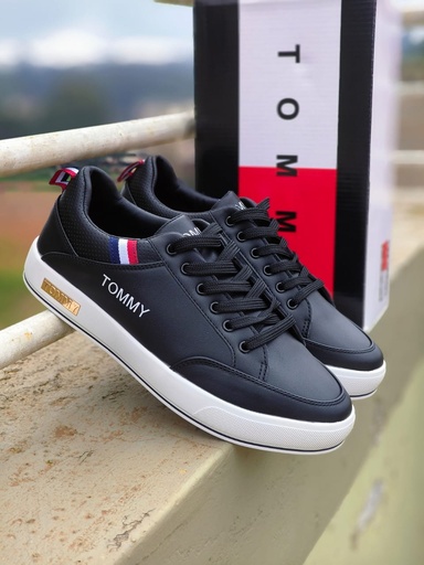 Tommy Hilfiger Smart Casuals- TH001