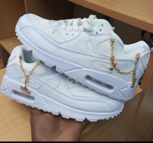 Air-Max90, Lucky Charms White Edition